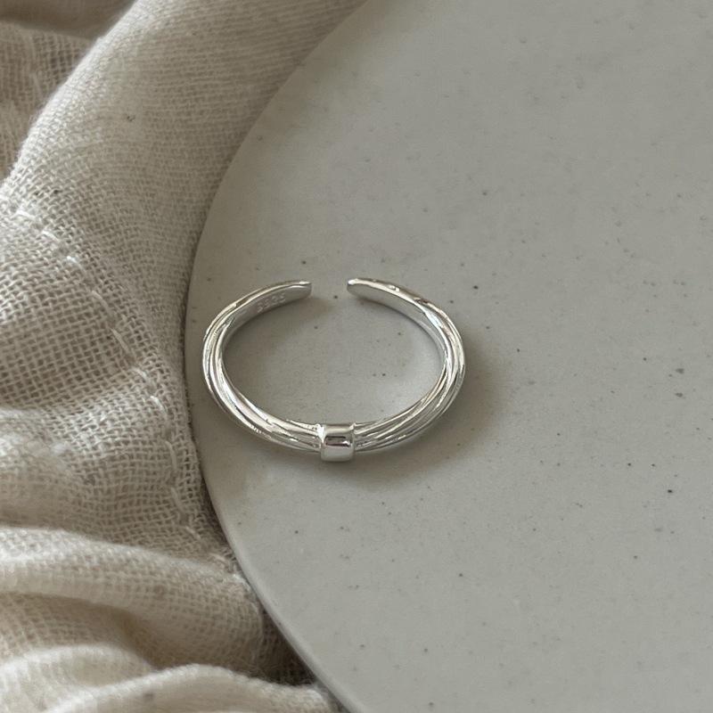 Adjustable Geometric Braided Stackable Rings for Women: Versatile, Stylish, Open Band Design Adjustable Open
