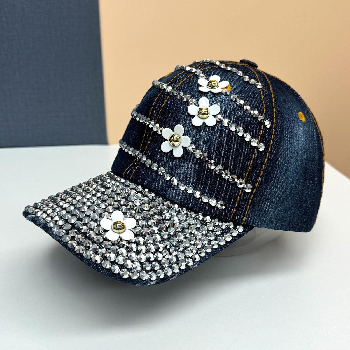 

Новая женская модная бейсболка с цветком из стразов, солнцезащитная шляпа от солнца для весны и лета, для улицы, джинсовая шляпа adjustable