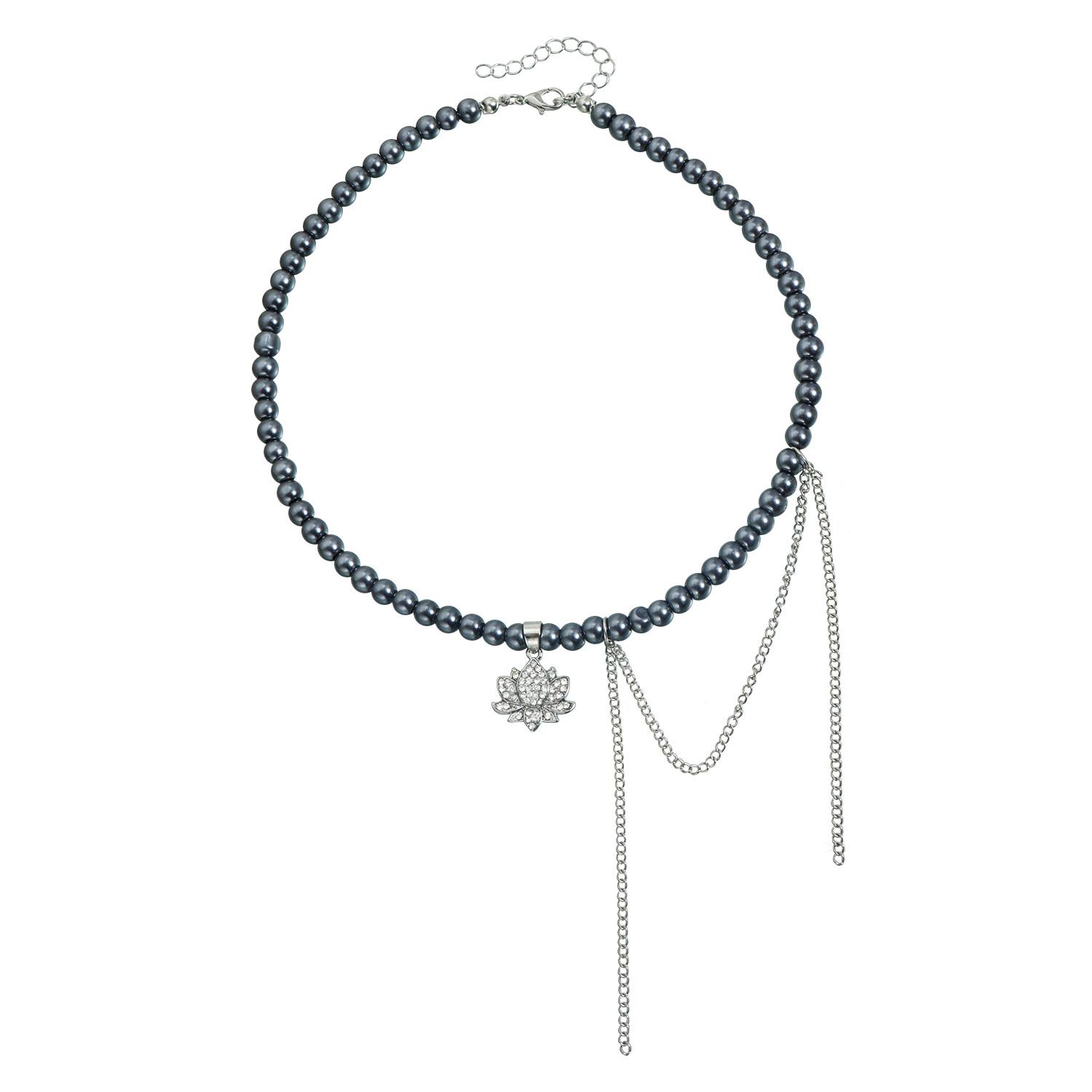 

Painted glass beaded diamond flower necklace ins premium sweet cool wind collarbone chain neck chain