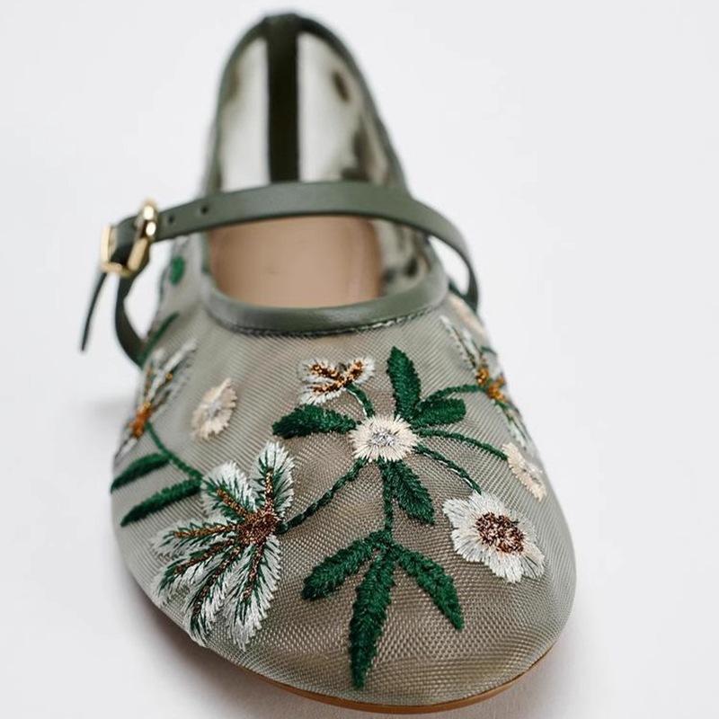 Autumn New Retro Flower Embroidered Mesh Single Shoes  Shoes Fashionable Breathable Green One-word Ballet Flats
