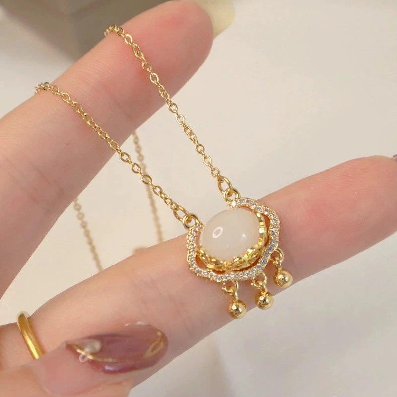 Titanium Steel Necklace For Women Elegant Simple Fashion Zircon Collarbone Chain Light Luxury Niche Jewelry