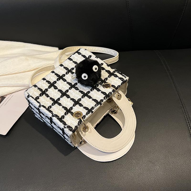 Wool Blend Girl Shoulder Bag With Plaid Pattern For Casual Daily Use