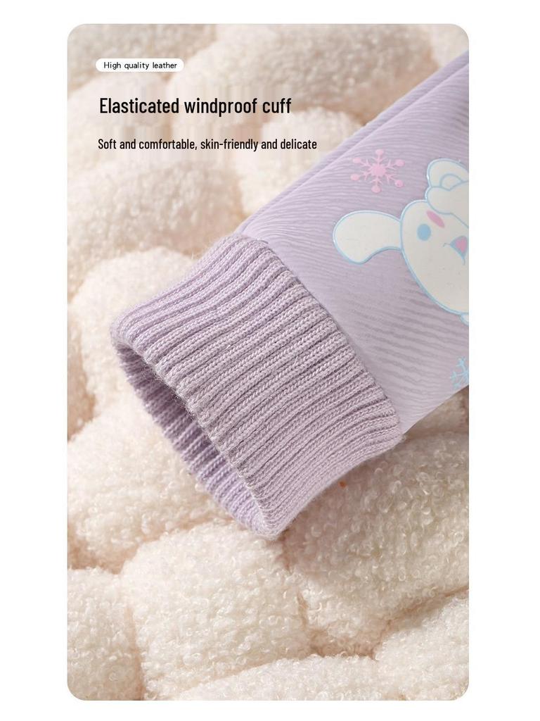 Kids' Winter Gloves: Fleece-Lined, Warm, Non-Slip, Waterproof for Skiing, Cycling, and Playing, with Cute Ribbed Cuffs and Five Finger Design.