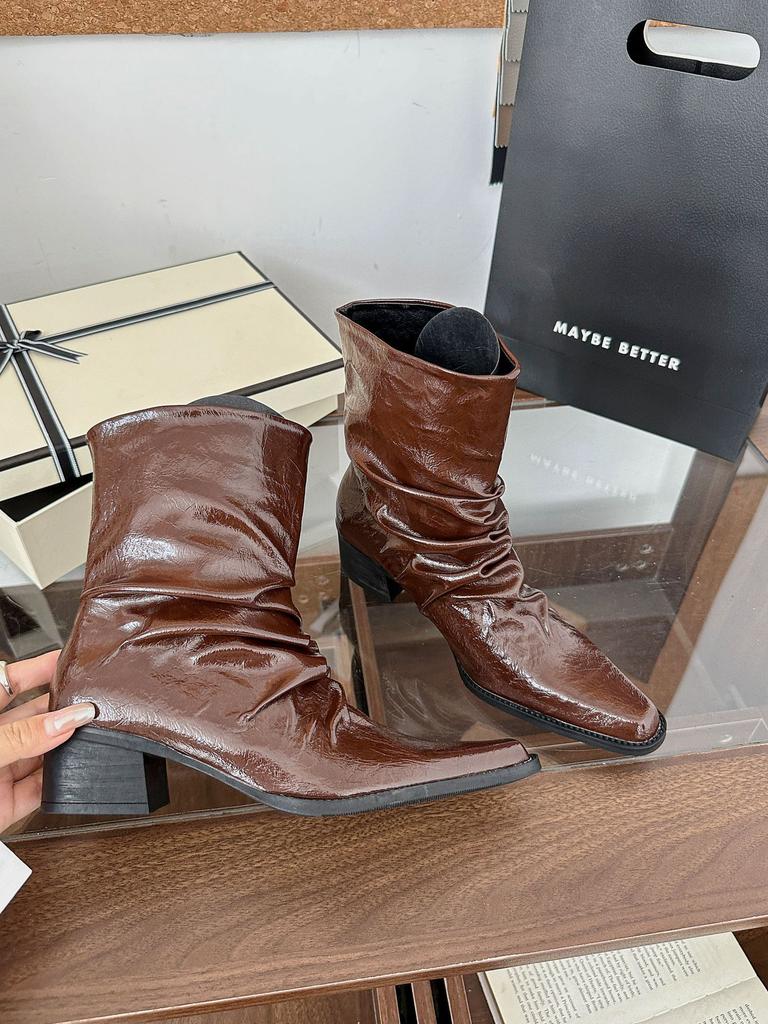 Retro fashion cowboy boots women's 2025 spring and autumn new pointed thick heel pleated pile short Martin boots knight boots