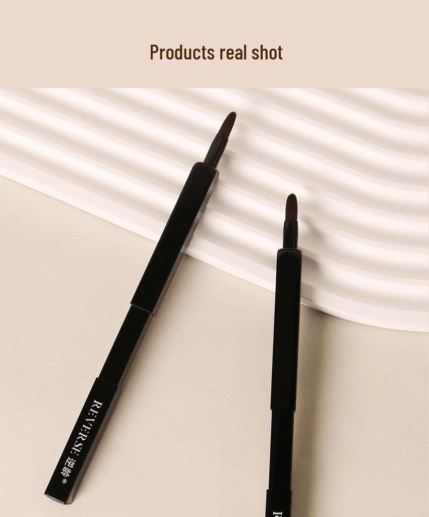 Compact, Skin-Friendly Anti-Aging Retractable Lip Brush - Soft Bristles, Dustproof, and Easy to Clean