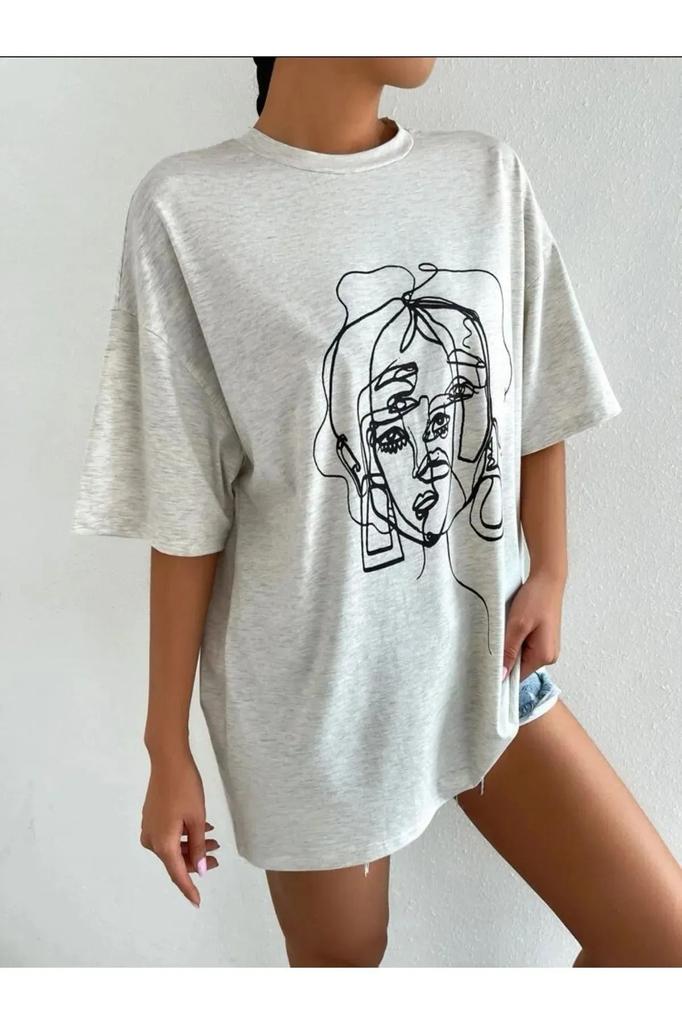 Damen Style Big Size T-Shirt Weißes Oversize-T-Shirt mit Gesichtsdruck