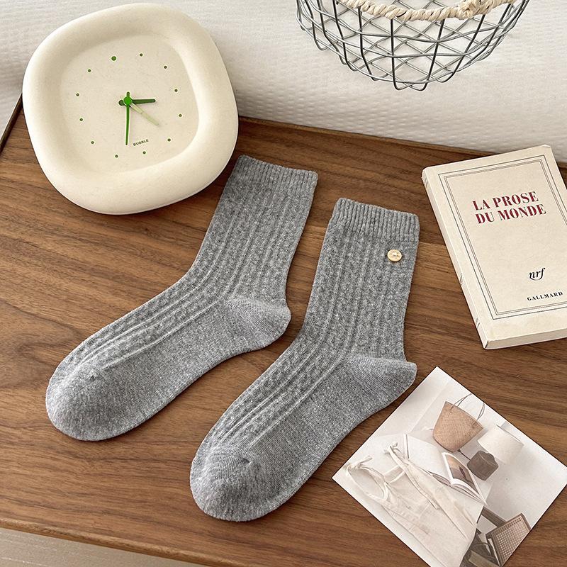 

Женские носки до середины икры на пуговицах из ракушек, осенние махровые носки 1 pair светло-серый