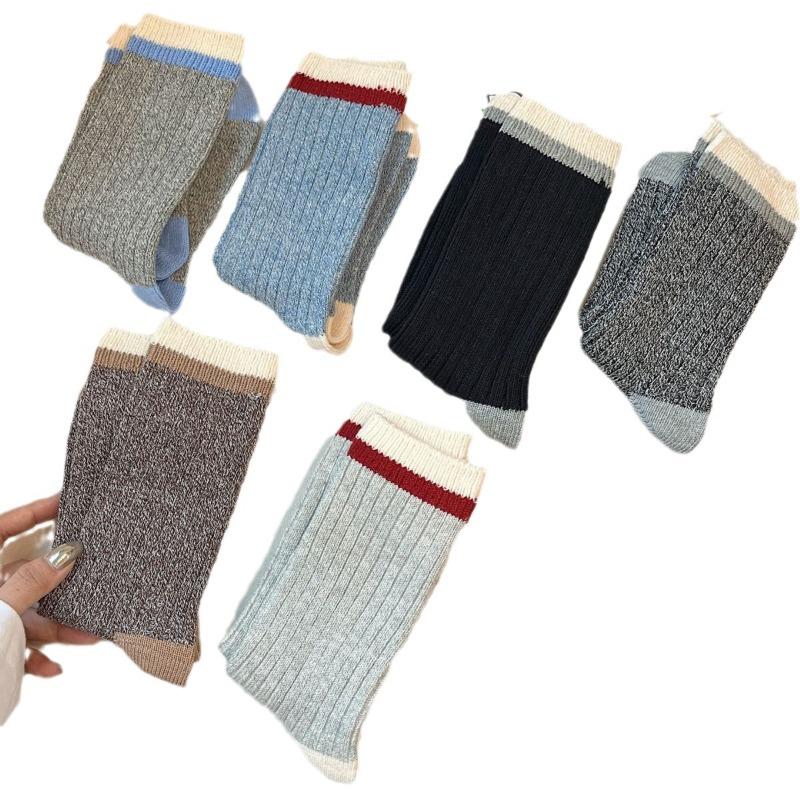 Autumn and Winter Sports Color-blocking Mid-calf Socks, Retro Thick Thread Pile Socks, Grey and Beige Versatile Socks, Women's Socks