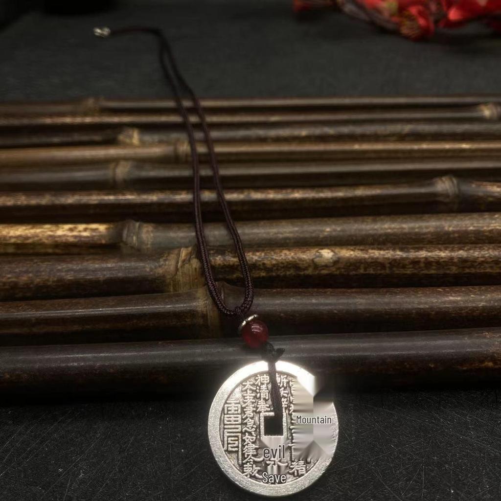 Vietnamesischer Sandgold Buddha Anhänger: Vergoldetes Maitreya Flammen Design
