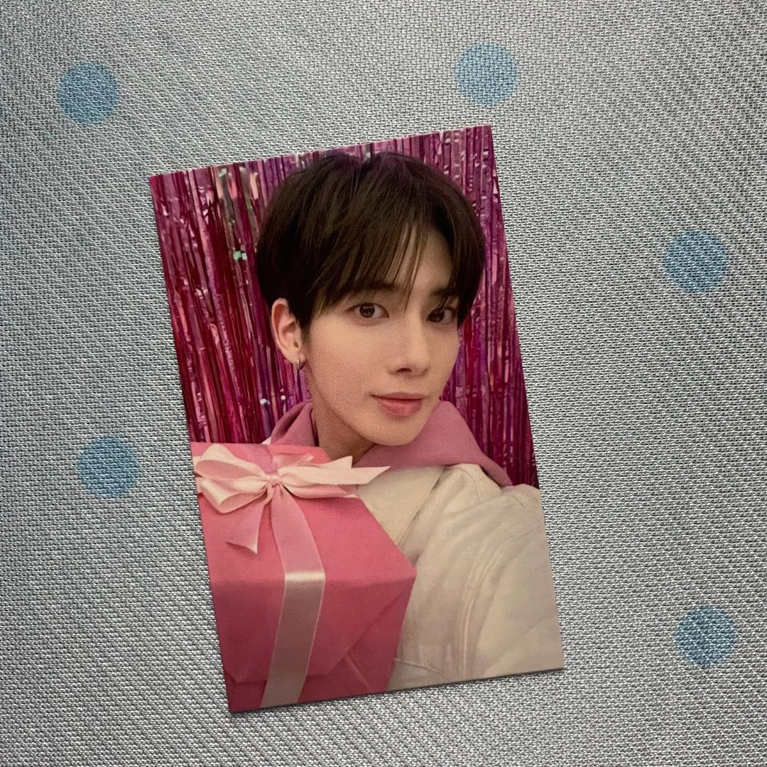 

[USED] TXT Sanok KBS Music Bank Tuva Gayo Daejun Trading Card Taehyung