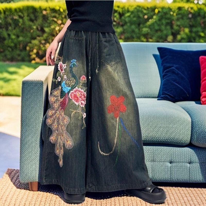 Vintage Style Embroidered Wide Leg Jeans for Women Elastic High Waist Casual Denim Pants Women 2025