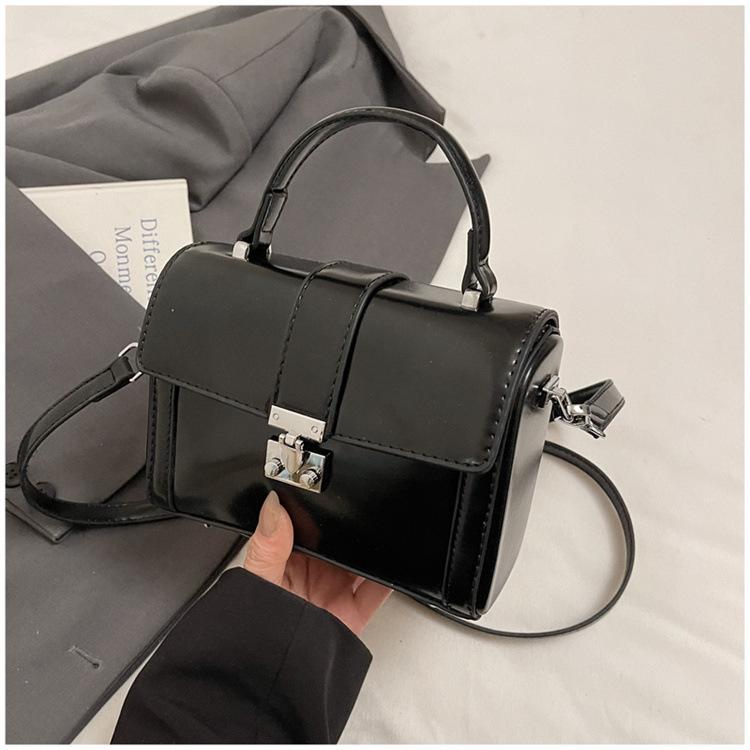 Premium Texture Small Bag Women's 2025 New Fashion Simple Shoulder Small Square Bag Messenger Bag