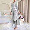 Damen Hellblaues V-Ausschnitt Strickset Langarm Oberteil und Hose mit Strickjacke