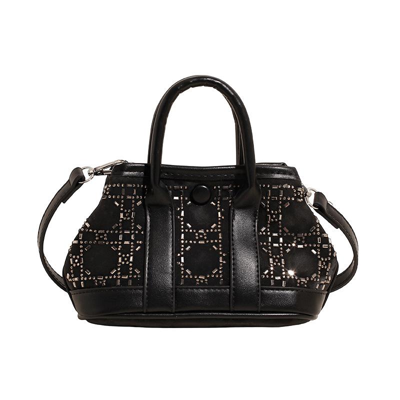 

Яркая бриллиантовая отделка, повседневный, сеньорный, чувство моделирования, мягкий, прочный, модный, изысканный, новый, легкая роскошь, для поездок, через плечо