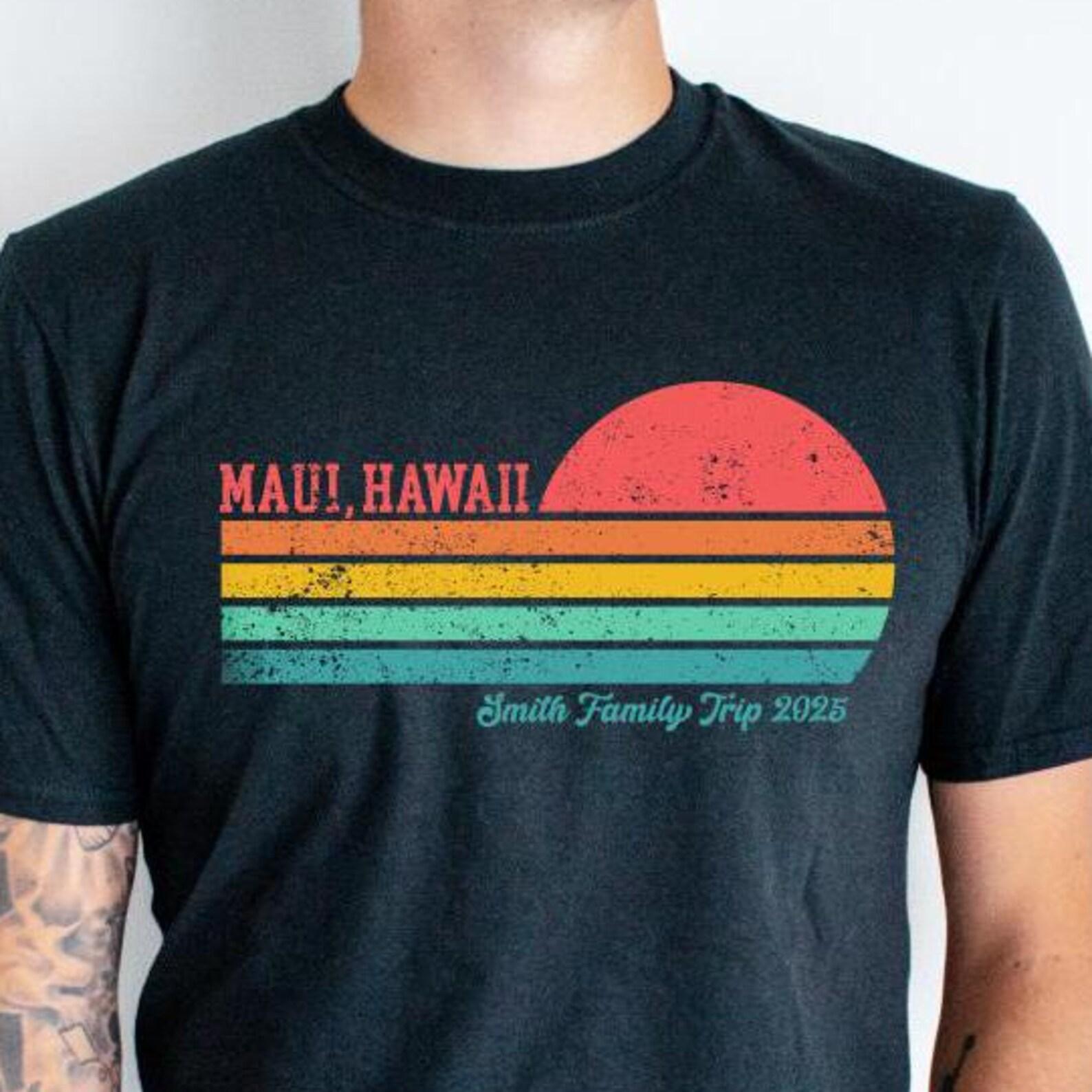 Personalized Retro Maui Hawaii Family Trip T-Shirt S