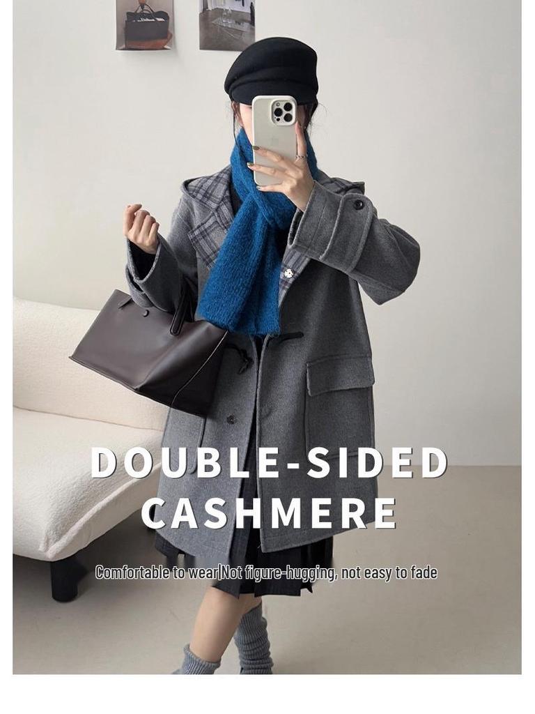 Cappotto da Donna E-Family in Misto Lana con Cappuccio e Chiusura a Laccio, Stile Preppy, Lunghezza Media