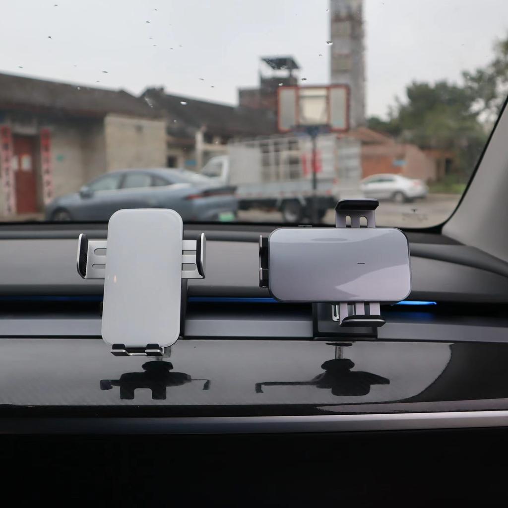 Futhope Solar Bracket Holder Stable Phone For Tesla Model Y Model 3 2018-2023 Air Outlet 180 ° Rotation Universal GPS Stand