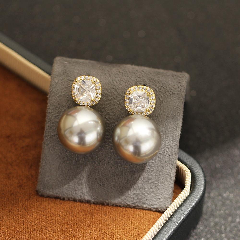 Princess square stone-set large pearl earrings, gold-plated multi-color 925 silver needle earrings, versatile without pierced earrings, earrings for