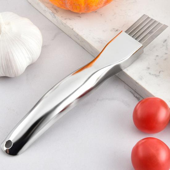 Onion Slicer And Dicer with 6 Blades Stainless Steel Vegetable Cutter for Julienne Strips Multifunctional Kitchen Tool with Safety Cover & Non-Slip