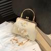 Chinese Style Embroidered Handbag With Tassel Temperament Elegant Women Chain Crossbody Shoulder Bag Wedding Evening Clutch Bags