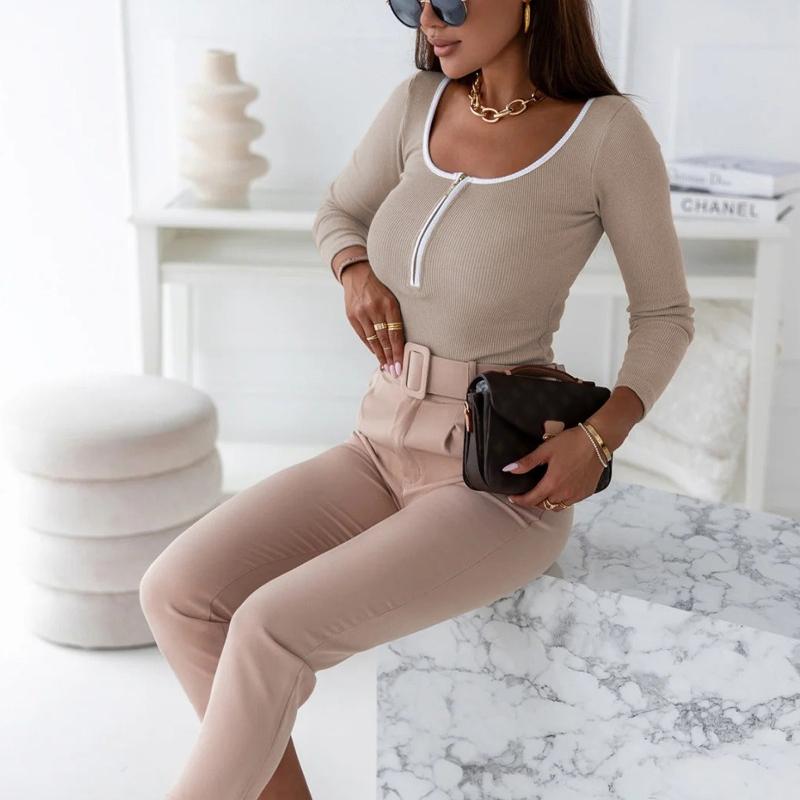 Herbst und Winter Neue Jumpsuits mit eckigem Ausschnitt und Slim Fit T-Shirt Damen Langarm Basic Sexy Romper T-Shirt Frau Uni Lässig Elegant Body Tee 25550