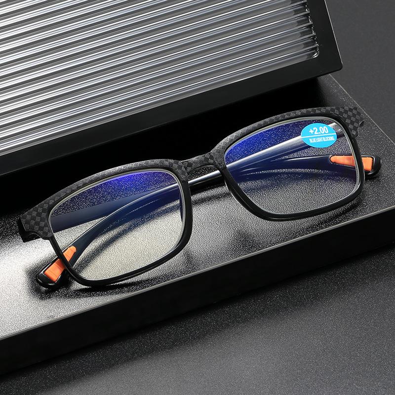 New Fashion Square Women Reading Glasses Ultra Light HD Anti Blue Light Presbyopia Glasses High Quality Neutral