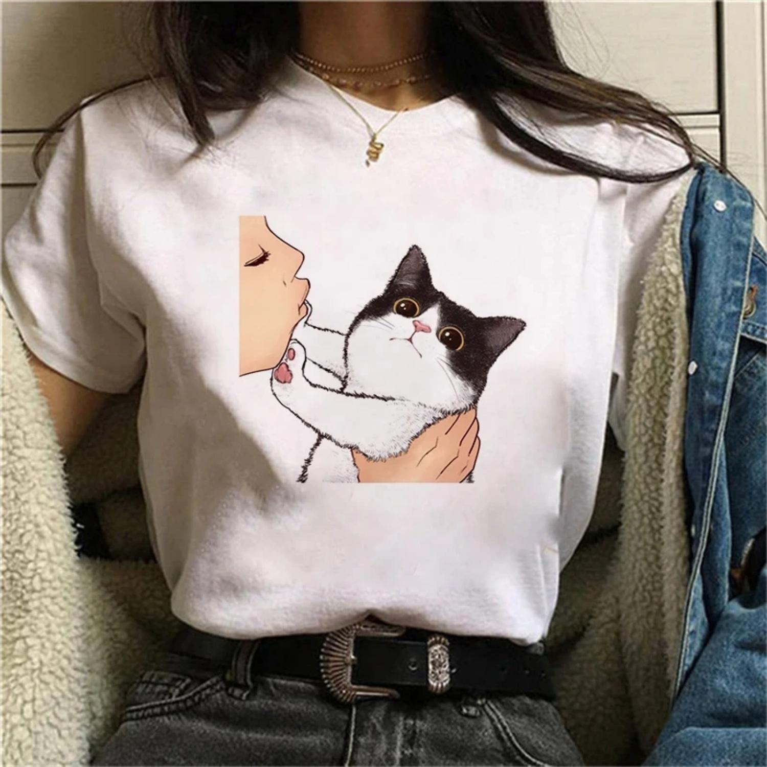 

Summer Women Cotton T-shirt Kiss A Cute Cat Printed Tshirts Casual Tops Tee Harajuku 90s Vintage White Tshirt Female Clothing XXXXXL білий