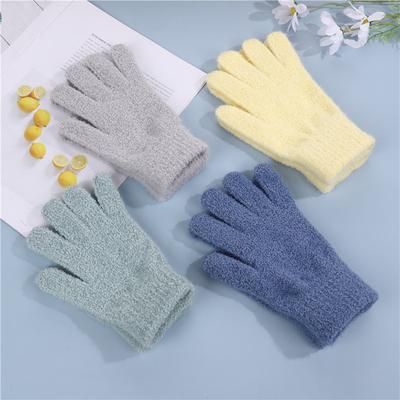 Accessori – Guanti, mezzi guanti e muffole