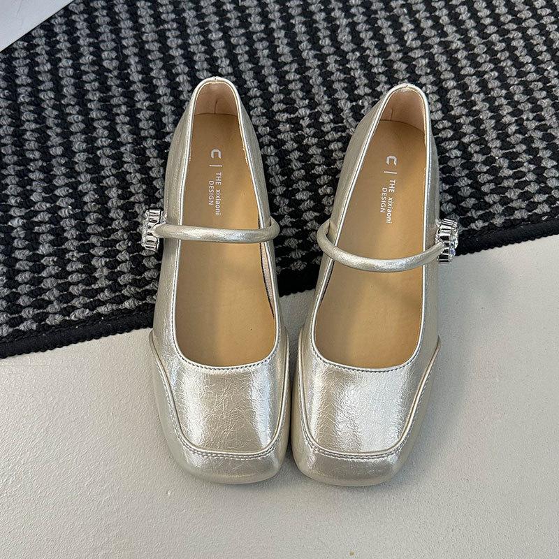 One-word buckle Mary Jane small leather shoes with skirt low-heeled evening shoes women's 2025 summer new French shallow mouth single shoes