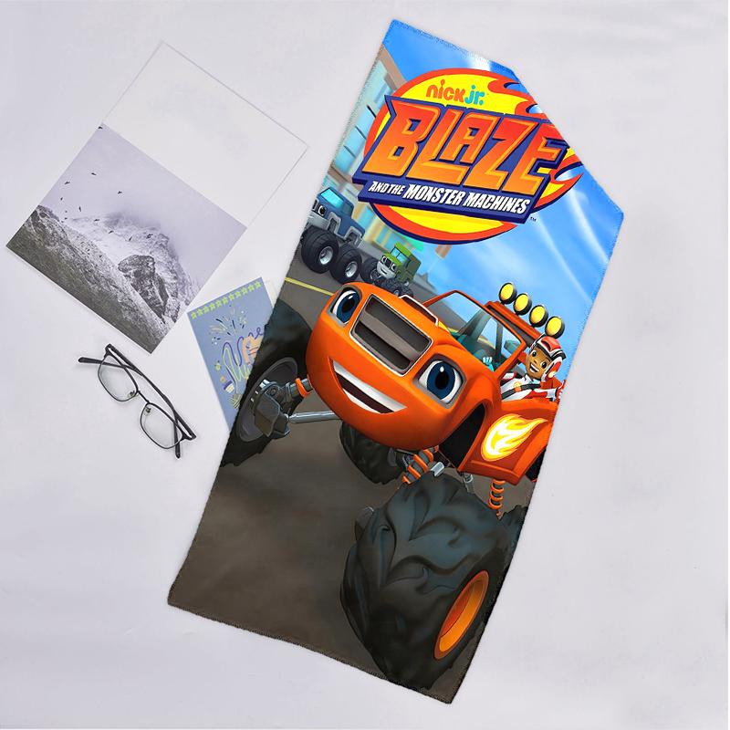 Ręcznik plażowy Monster Machines Fashion: Idealne na letnie przygody Miękkie, chłonne i szybkoschnące, odpowiednie do pływania i kąpieli