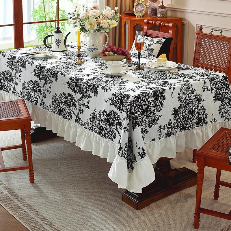 

French retro tablecloth anti-fouling, dirt-resistant and dustproof rectangular light luxury high-end dining table cloth 60*60cm