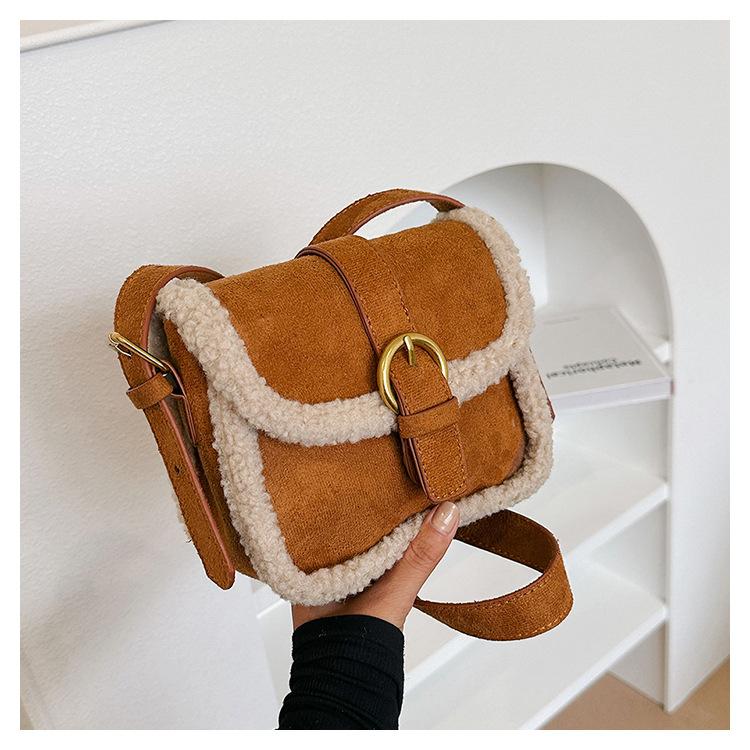 Premium Texture Retro Plush Bag Women's 2025 New Autumn and Winter Versatile Messenger Bag Fashionable Shoulder Small Square Bag