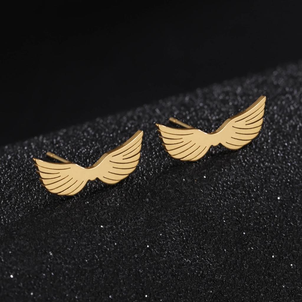 Teamer Lovely Angel Wing Stud Earrings For Women Girls Cute Stainless Steel Fashion Valentine Birthday Jewelry Gift 2026 New