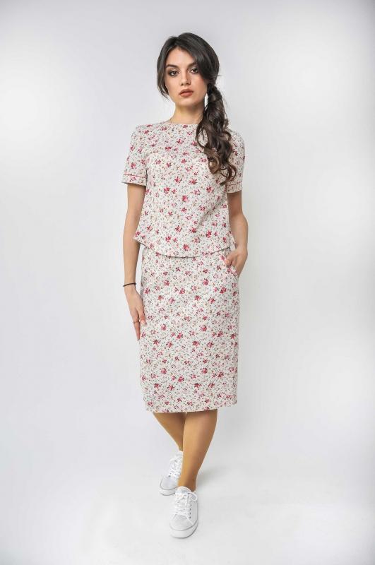 

Стильна блузка короткий рукав з квітковим принтом 38 бежевий