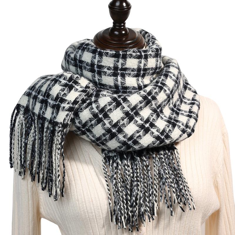 Scarf women's 2025 new autumn and winter fashion sweet imitation cashmere scarf medium and long warm plaid shawl