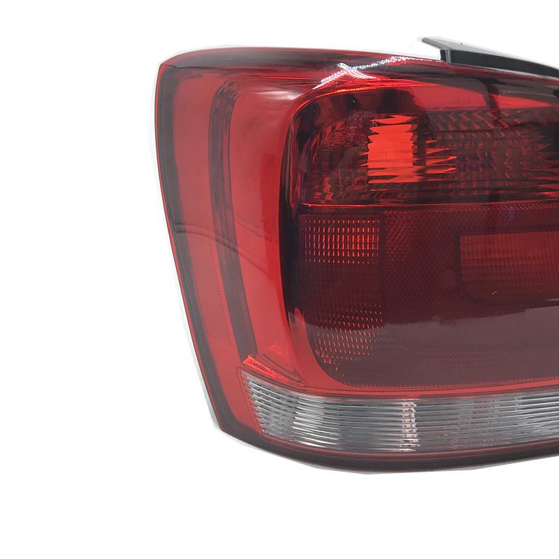 Volkswagen Polo 11-13 Rear Taillight Cover & Brake/Reversing Light Assembly