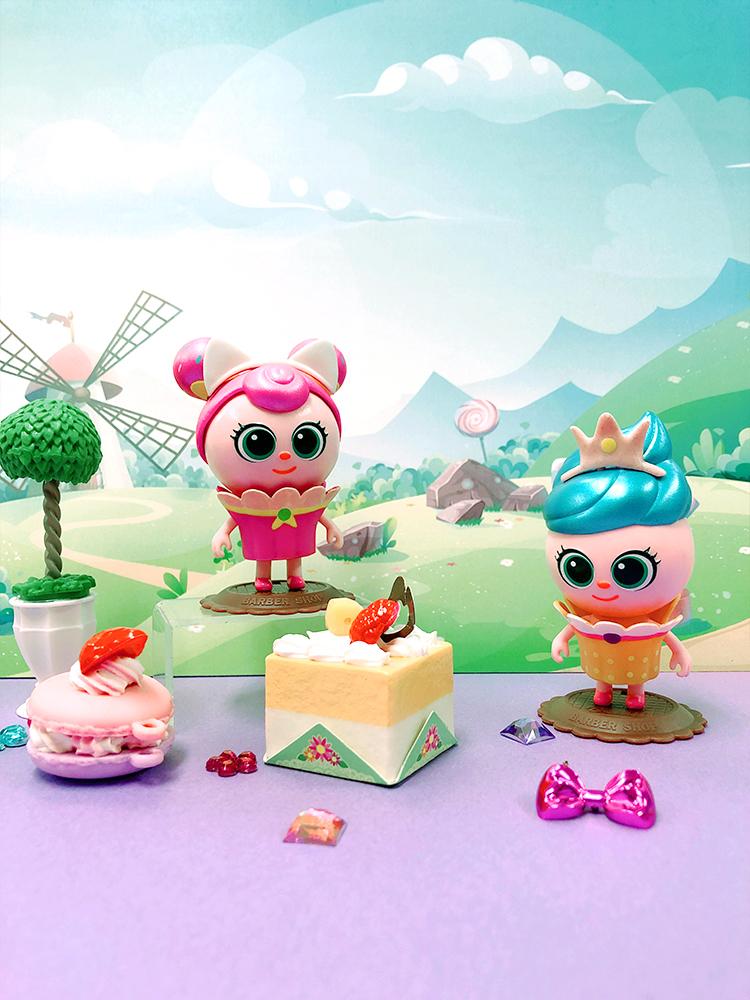 Toytron Bread Barbershop Mini Cupcake Decorating Set - Bling Pop & Pink Kitty Edition