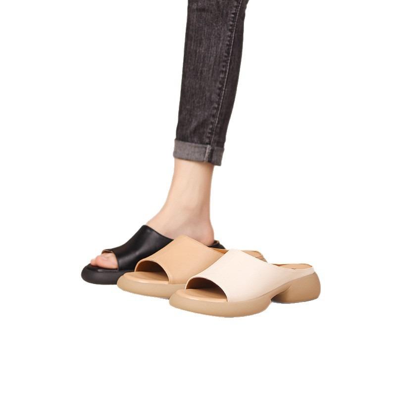Thick-soled non-slip and comfortable one-word drag retro sandals women's soft-soled summer wear new cool slippers women's models