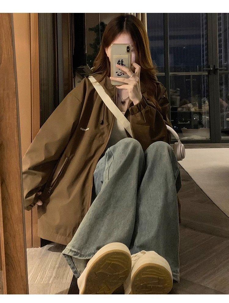 Girls' American-Style Sporty Mountaineering Jacket - Versatile, Loose Fit for Spring and Autumn