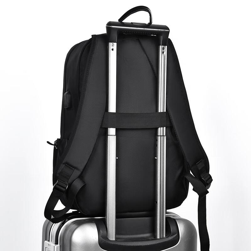 OEING Men s Outdoor Backpack