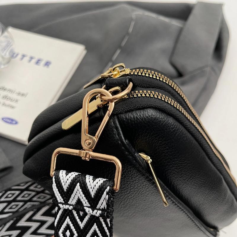 Chic Vegan Crossbody Bag Minimalist & Fashion-Forward PU Shoulder Bag for Women Simple and Versatile Small Square Bag