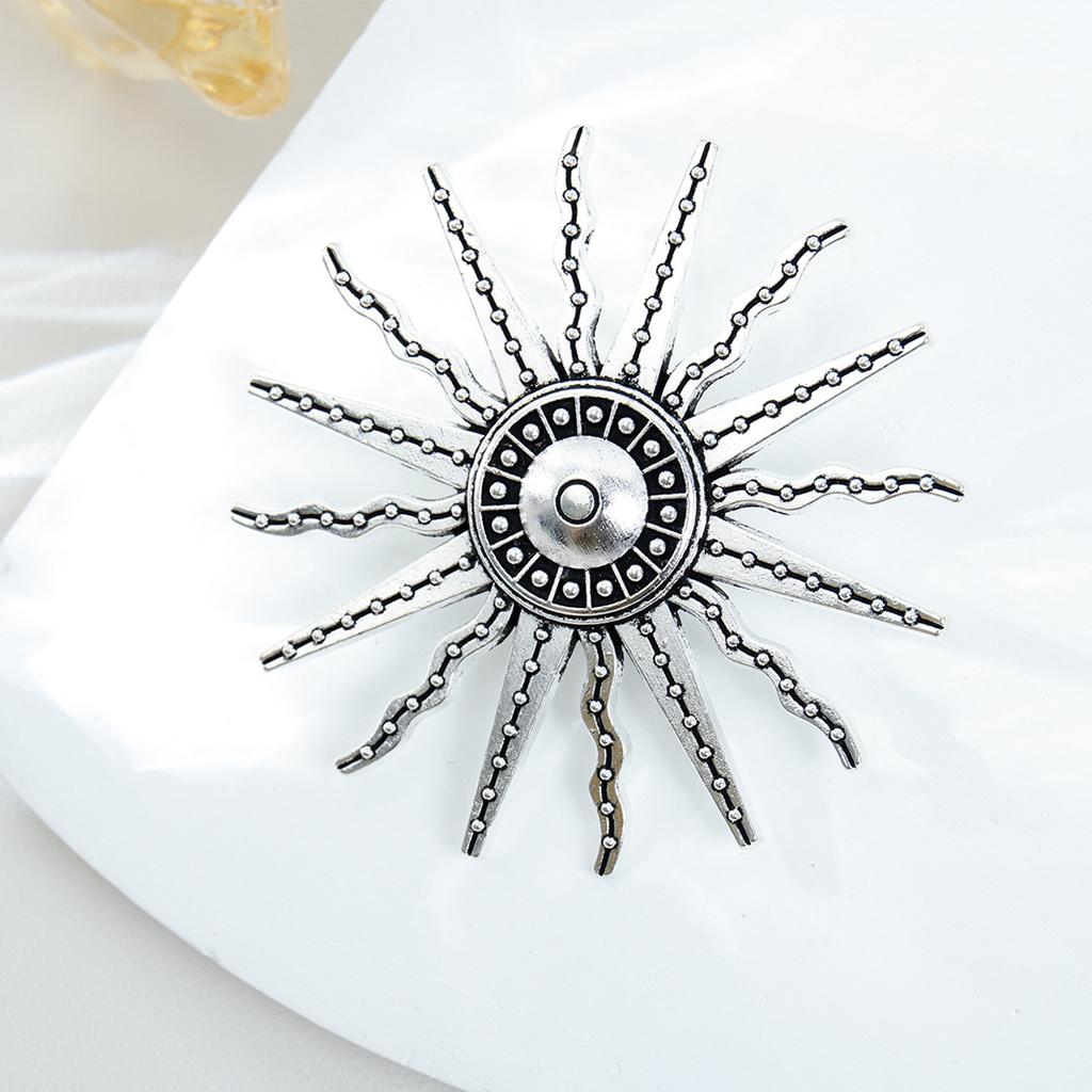 New Fashion Alloy Brooch Sun Star Design Lapel Pins Coat Suit Badge Safety Pin for Women Vintage Jewelry Accessory Gifts