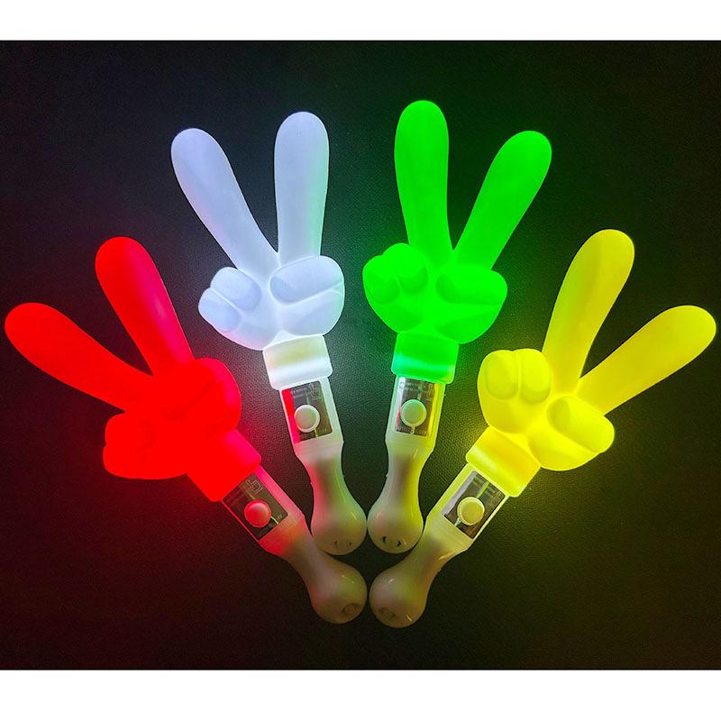 Light-Up Heart & Pentagram Glow Stick with Sound Shaker for Creative Activities