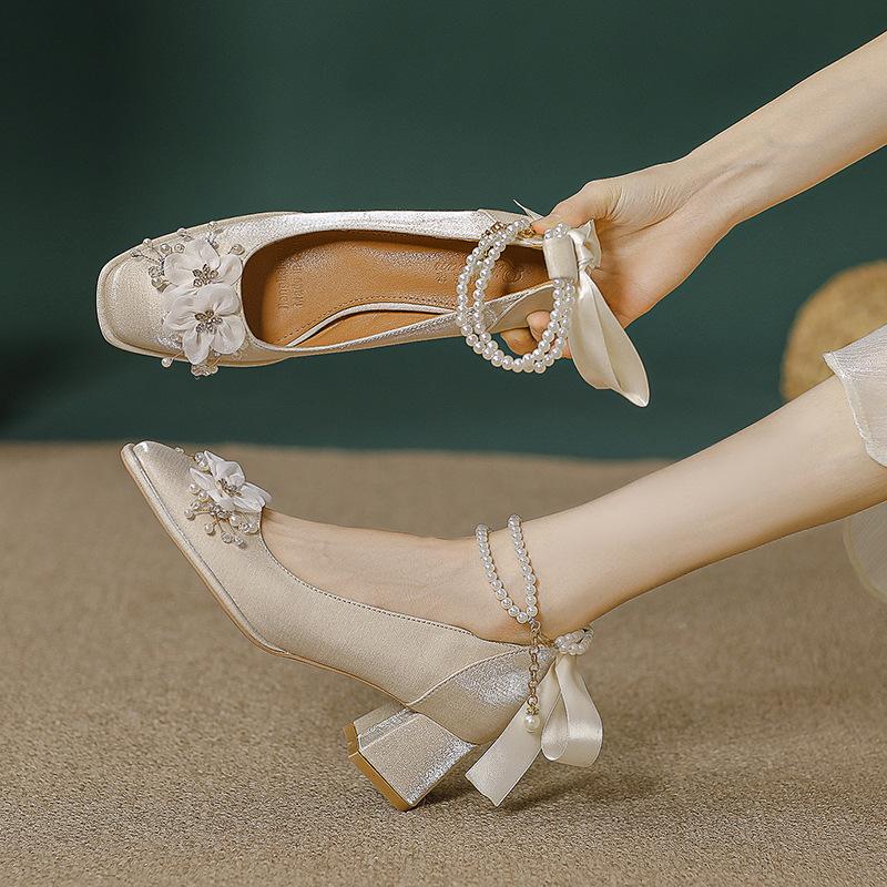 Square Head High Heels Thick Heel Mary Jane Shoes Red Wedding Shoes High Sense Pearl Medium Heel Single Shoes