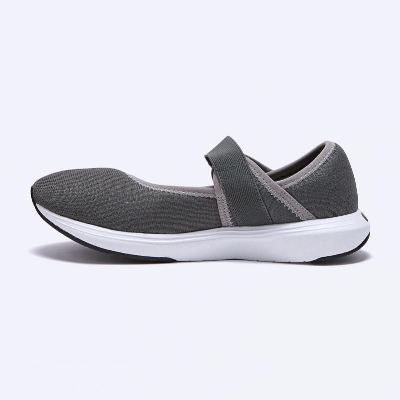 Puma Women S Soft Ride Ballet 309900 02