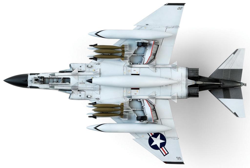 Doyusha 1 American Phantom II Showtime 100 Plastic Model Kit 1/72 Amazing! F-4J