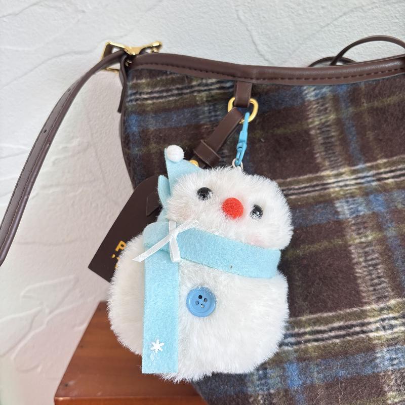 Cute Snowflake Scarf Snowman Plush Stuffed Doll Keychain Kawaii Snowman Winter Plush Toy Backpack Pendant Accessories Gifts