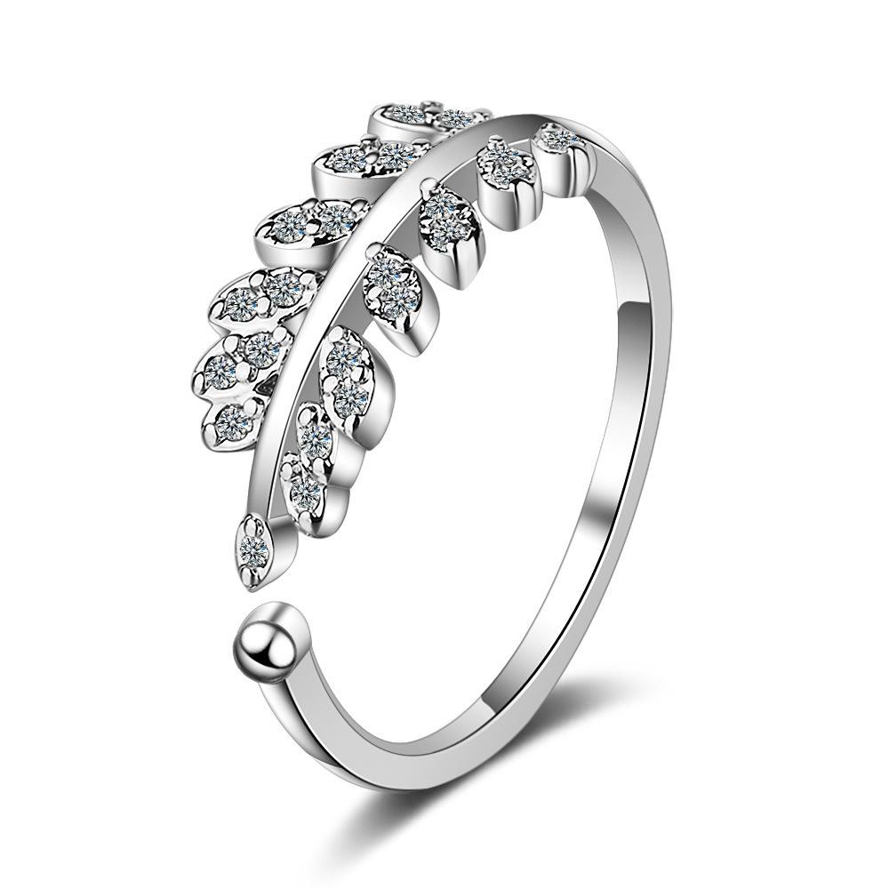 Korean-Style Minimalist Adjustable Leaf Ring with Small Diamonds - Artistic & Sweet Olive Branch Design for Women Adjustable белого золота