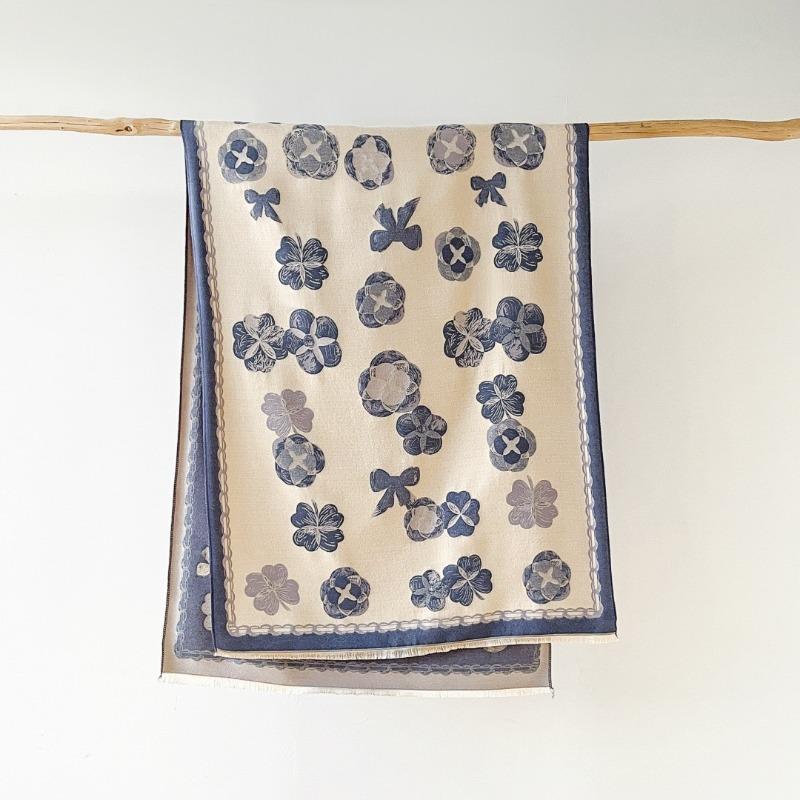 Elegant Camellia Double Sided Printed Warm Imitation Cashmere Scarf For Women