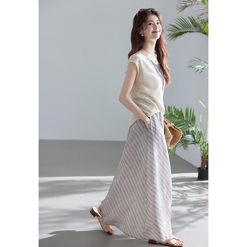 VICTORIA&VERA Faux Two-Piece Linen Blend Deep V-Neck Knit Top